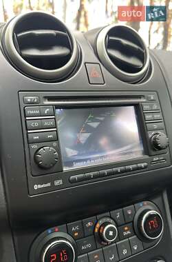 Внедорожник / Кроссовер Nissan Qashqai 2011 в 