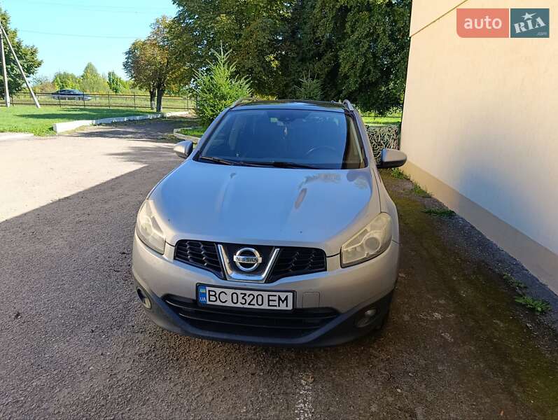 Внедорожник / Кроссовер Nissan Qashqai 2010 в Львове