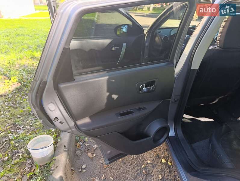 Внедорожник / Кроссовер Nissan Qashqai 2010 в Львове