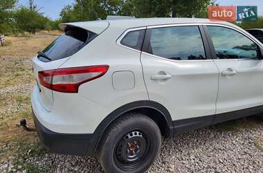 Внедорожник / Кроссовер Nissan Qashqai 2017 в 