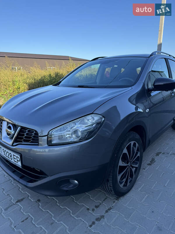 Внедорожник / Кроссовер Nissan Qashqai 2013 в Ивано-Франковске