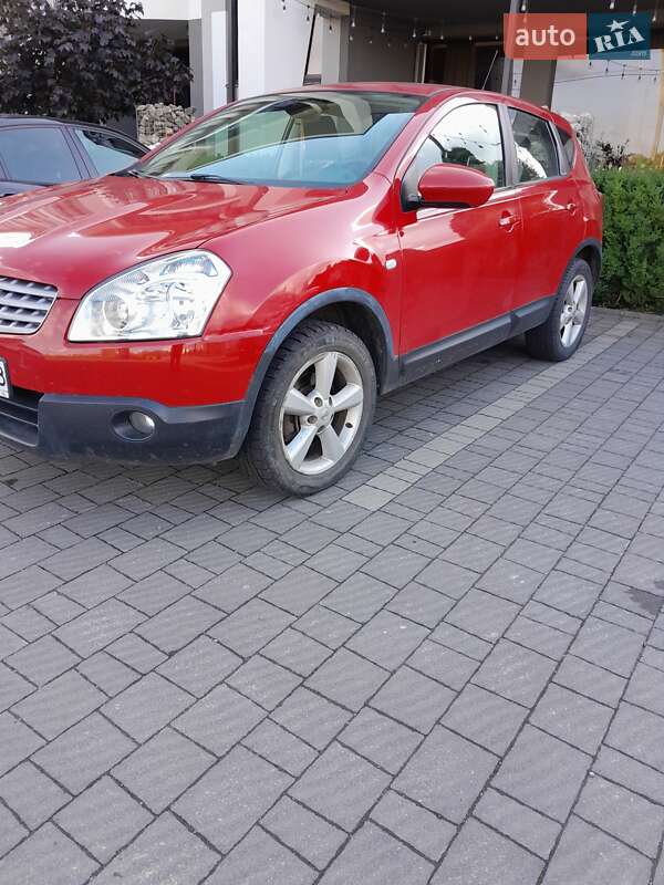 Внедорожник / Кроссовер Nissan Qashqai 2009 в Стрые