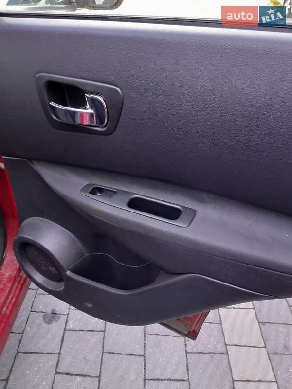 Внедорожник / Кроссовер Nissan Qashqai 2009 в Стрые