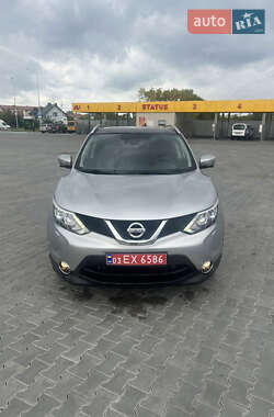 Позашляховик / Кросовер Nissan Qashqai 2014 в Луцьку