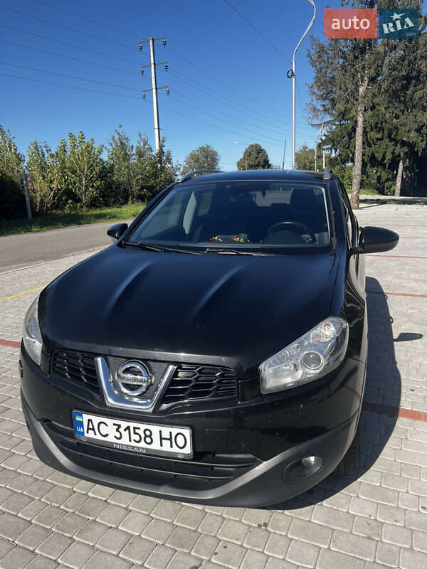 Внедорожник / Кроссовер Nissan Qashqai 2011 в Хмельницком