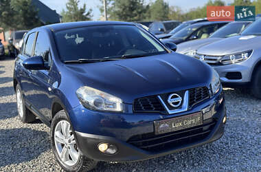 Позашляховик / Кросовер Nissan Qashqai 2010 в Івано-Франківську