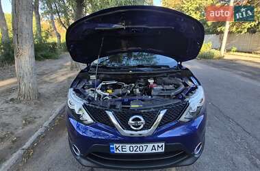 Внедорожник / Кроссовер Nissan Qashqai 2016 в 