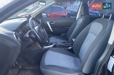 Внедорожник / Кроссовер Nissan Qashqai 2011 в 