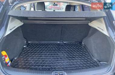 Внедорожник / Кроссовер Nissan Qashqai 2011 в 