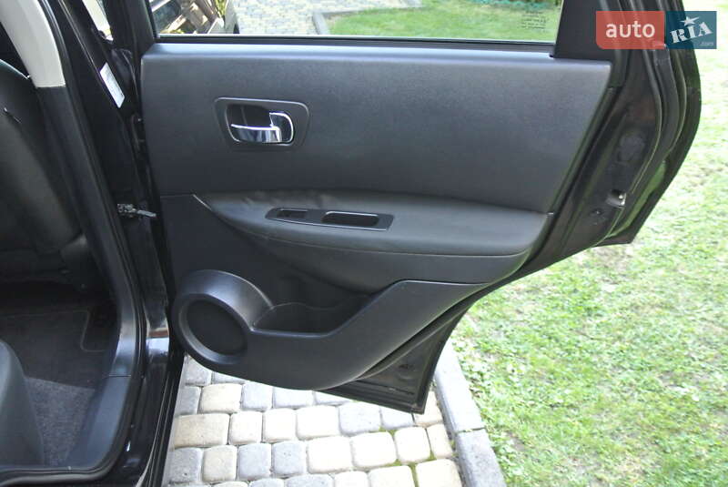 Внедорожник / Кроссовер Nissan Qashqai 2011 в Черновцах фото 23 Внедорожник / Кроссовер Nissan Qashqai 2011 в Черновцах