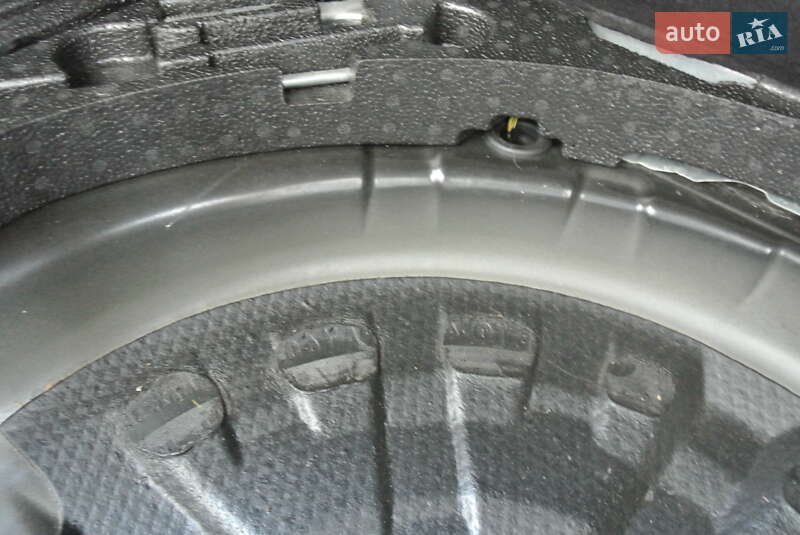 Внедорожник / Кроссовер Nissan Qashqai 2011 в Черновцах фото 34 Внедорожник / Кроссовер Nissan Qashqai 2011 в Черновцах