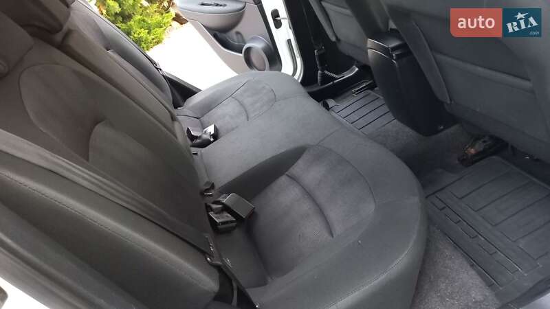 Внедорожник / Кроссовер Nissan Qashqai 2012 в Нововолынске