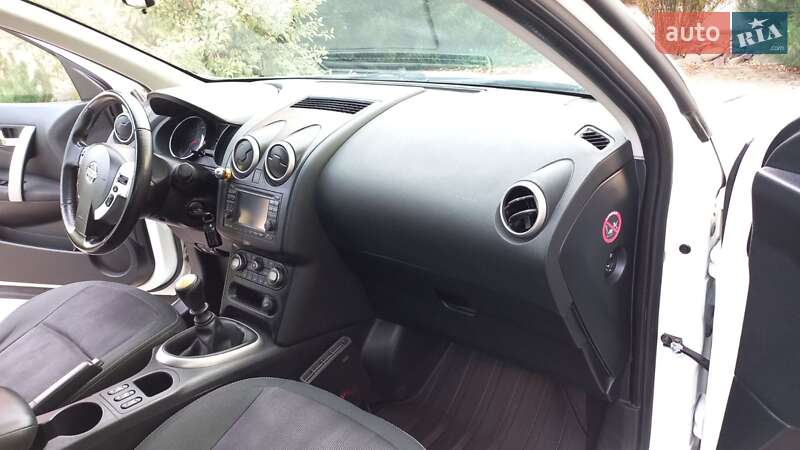 Внедорожник / Кроссовер Nissan Qashqai 2012 в Нововолынске