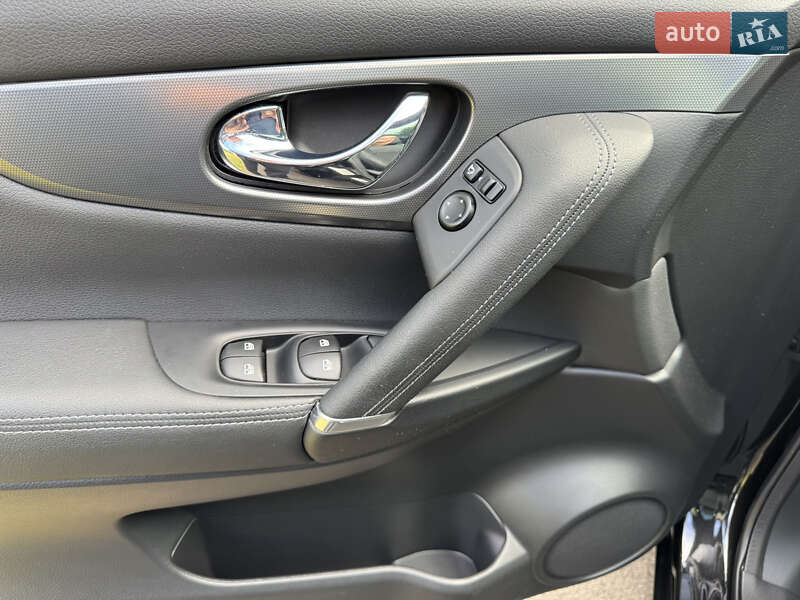 Внедорожник / Кроссовер Nissan Qashqai 2020 в Киеве