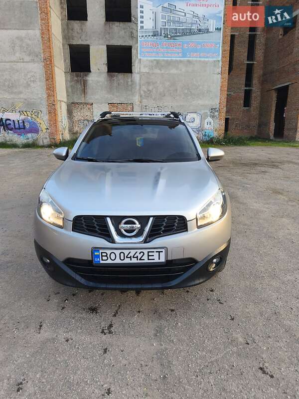 Внедорожник / Кроссовер Nissan Qashqai 2010 в Тернополе фото 4 Внедорожник / Кроссовер Nissan Qashqai 2010 в Тернополе