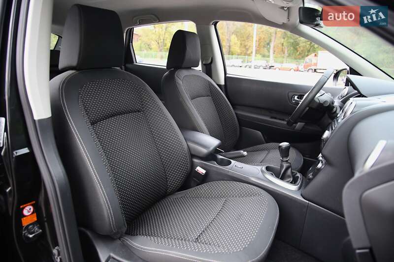 Внедорожник / Кроссовер Nissan Qashqai 2009 в Харькове