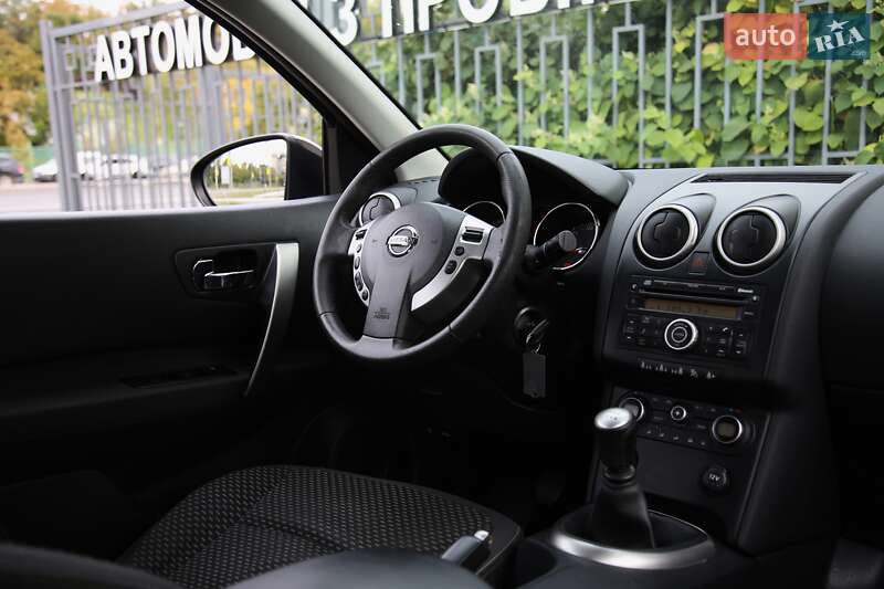 Внедорожник / Кроссовер Nissan Qashqai 2009 в Харькове