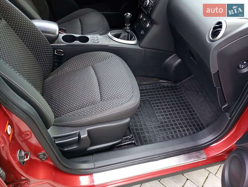 Внедорожник / Кроссовер Nissan Qashqai 2007 в Ивано-Франковске