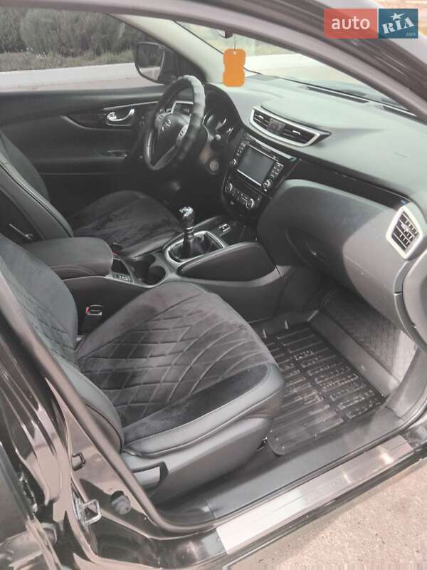 Внедорожник / Кроссовер Nissan Qashqai 2014 в Ахтырке фото 11 Внедорожник / Кроссовер Nissan Qashqai 2014 в Ахтырке