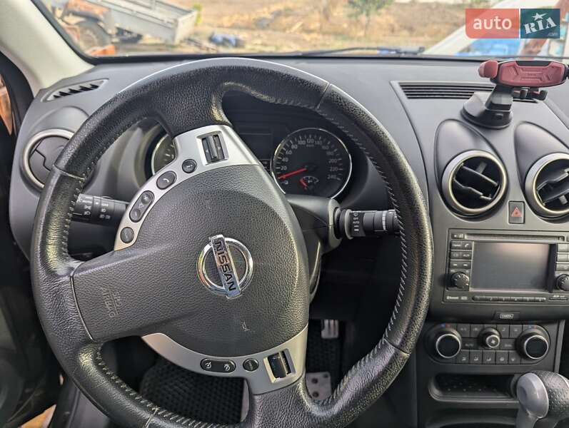 Внедорожник / Кроссовер Nissan Qashqai 2013 в Белгороде-Днестровском