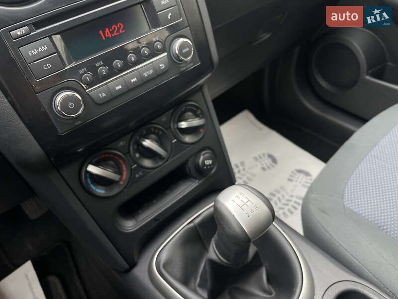 Позашляховик / Кросовер Nissan Qashqai 2011 в Сумах