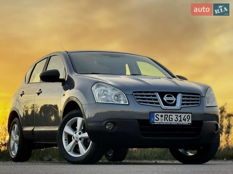 Внедорожник / Кроссовер Nissan Qashqai 2010 в Дрогобыче