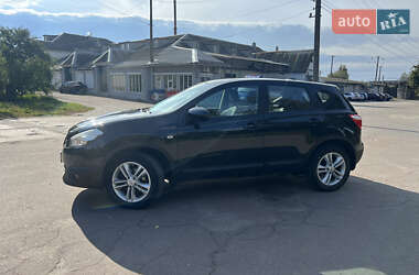 Внедорожник / Кроссовер Nissan Qashqai 2010 в 