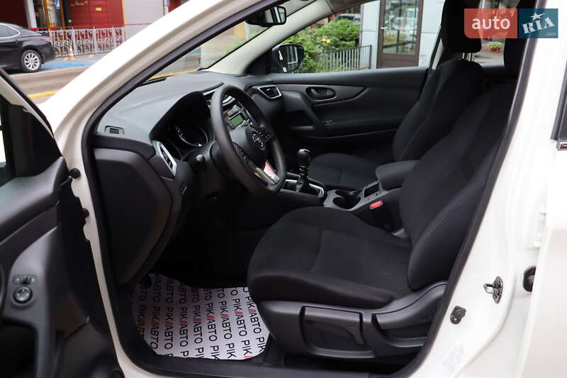 Внедорожник / Кроссовер Nissan Qashqai 2018 в Львове