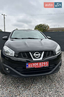 Внедорожник / Кроссовер Nissan Qashqai 2011 в 
