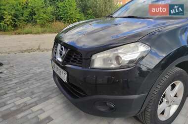 Внедорожник / Кроссовер Nissan Qashqai 2010 в 