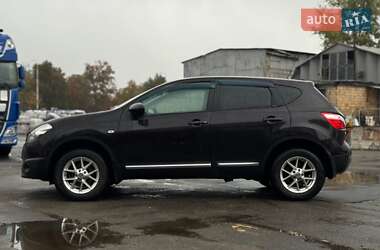 Внедорожник / Кроссовер Nissan Qashqai 2011 в 