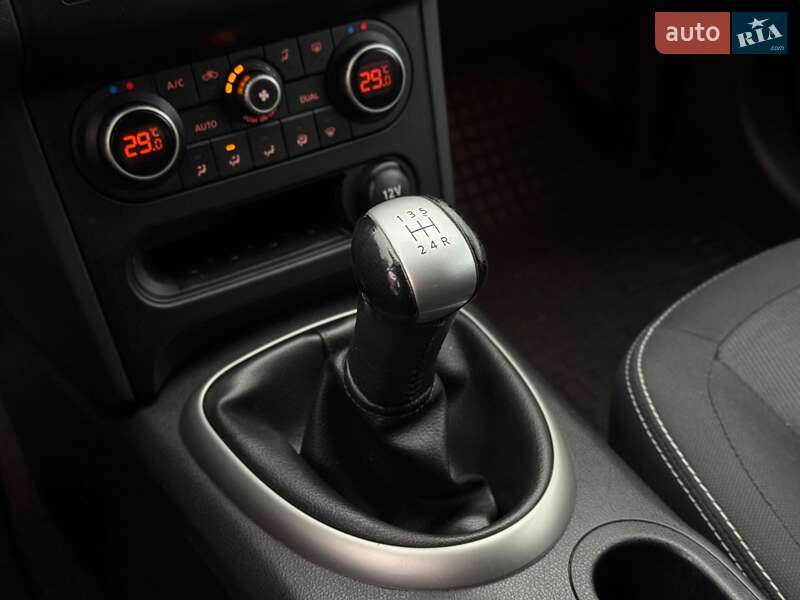 Внедорожник / Кроссовер Nissan Qashqai 2011 в Киеве