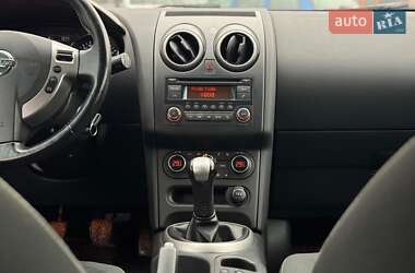 Внедорожник / Кроссовер Nissan Qashqai 2011 в 