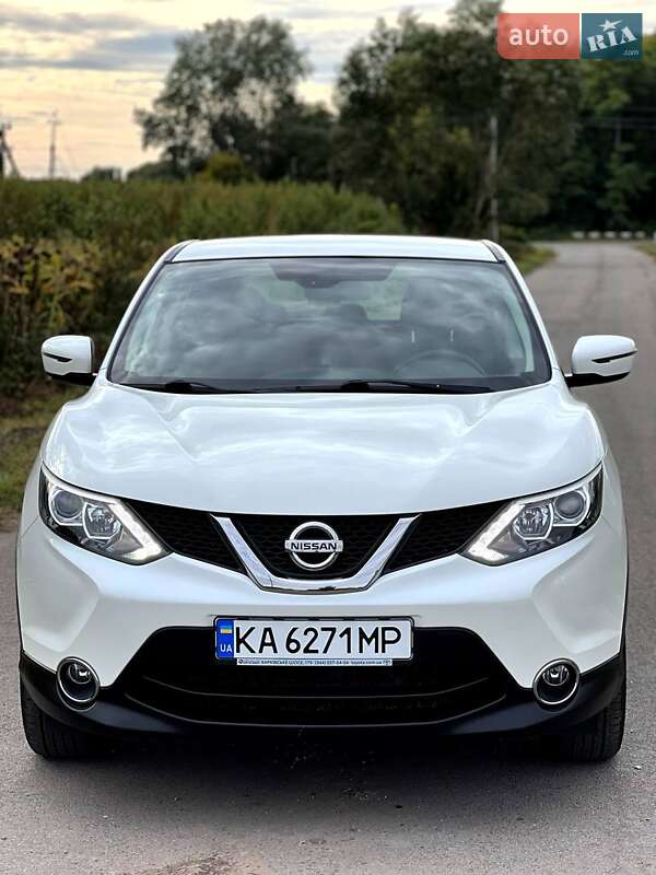 Внедорожник / Кроссовер Nissan Qashqai 2017 в Згуровке