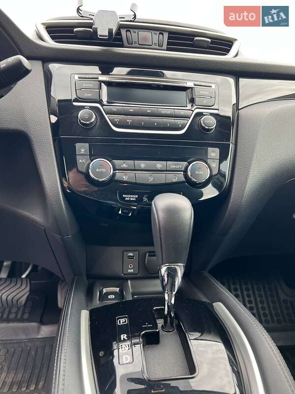 Внедорожник / Кроссовер Nissan Qashqai 2017 в Згуровке