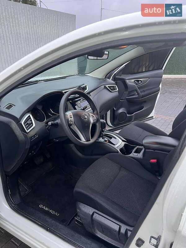 Внедорожник / Кроссовер Nissan Qashqai 2016 в Киеве