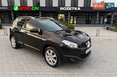 Позашляховик / Кросовер Nissan Qashqai 2010 в Виноградові