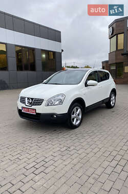 Позашляховик / Кросовер Nissan Qashqai 2008 в Рівному