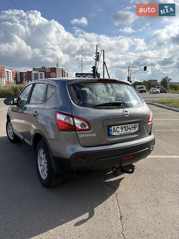Внедорожник / Кроссовер Nissan Qashqai 2011 в Луцке