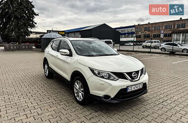Внедорожник / Кроссовер Nissan Qashqai 2014 в 