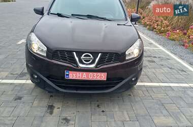 Внедорожник / Кроссовер Nissan Qashqai 2011 в Луцке