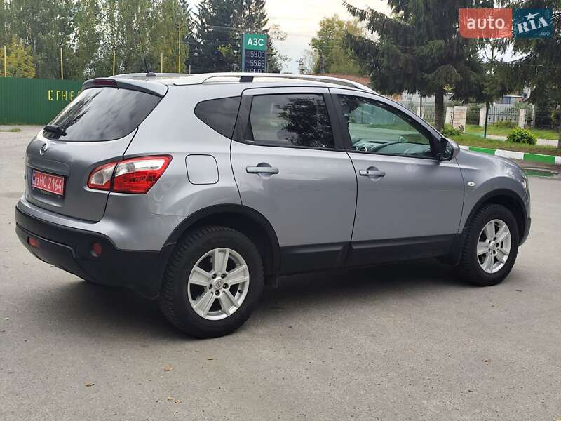 Внедорожник / Кроссовер Nissan Qashqai 2012 в Звягеле