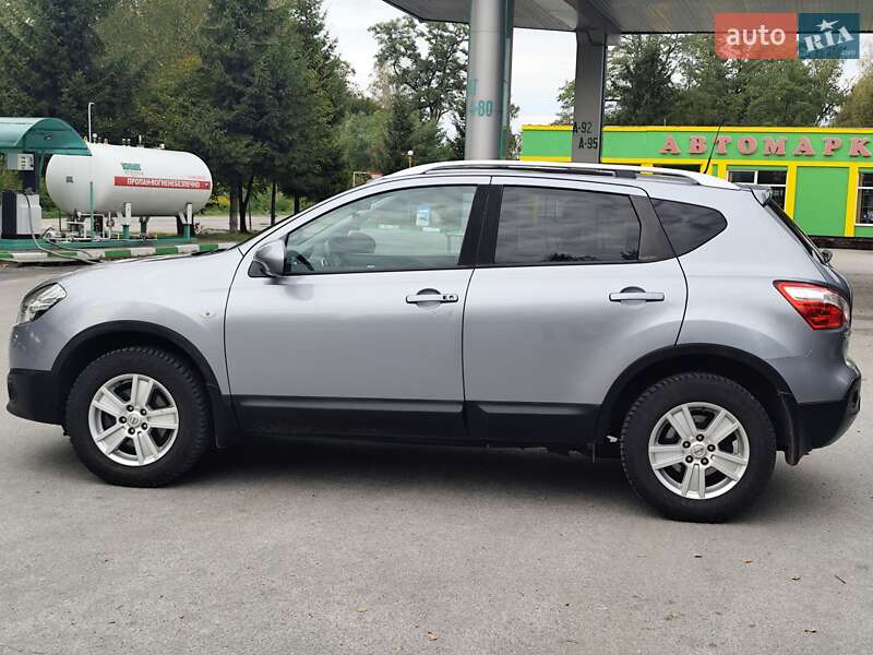 Внедорожник / Кроссовер Nissan Qashqai 2012 в Звягеле