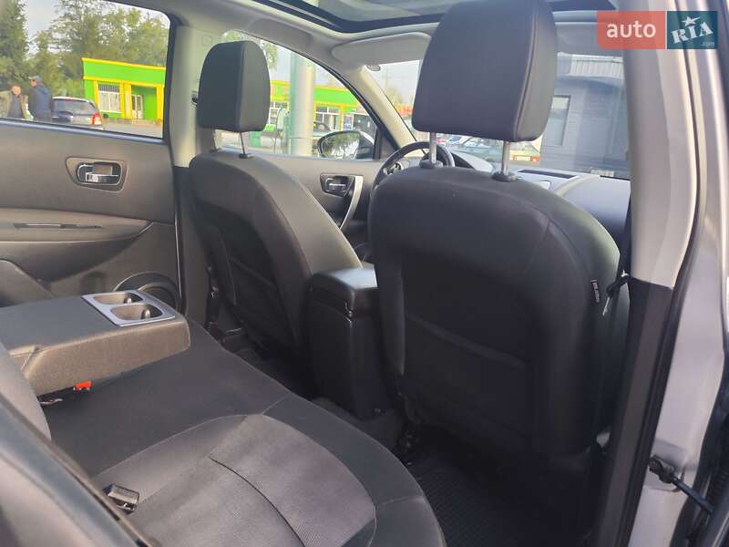 Внедорожник / Кроссовер Nissan Qashqai 2012 в Звягеле