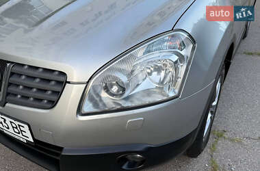 Внедорожник / Кроссовер Nissan Qashqai 2008 в 