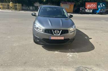 Внедорожник / Кроссовер Nissan Qashqai 2012 в Ровно