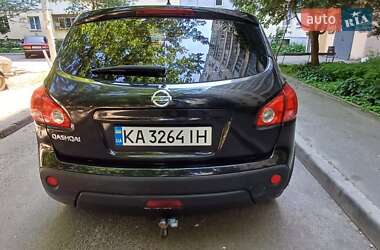 Внедорожник / Кроссовер Nissan Qashqai 2008 в 