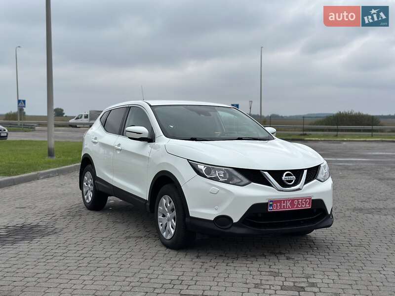 Внедорожник / Кроссовер Nissan Qashqai 2015 в Бродах