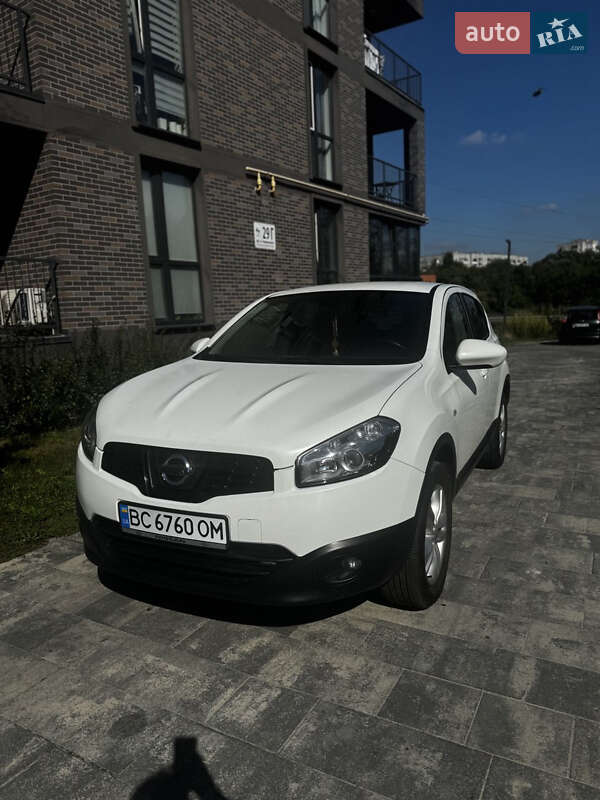 Внедорожник / Кроссовер Nissan Qashqai 2013 в Львове