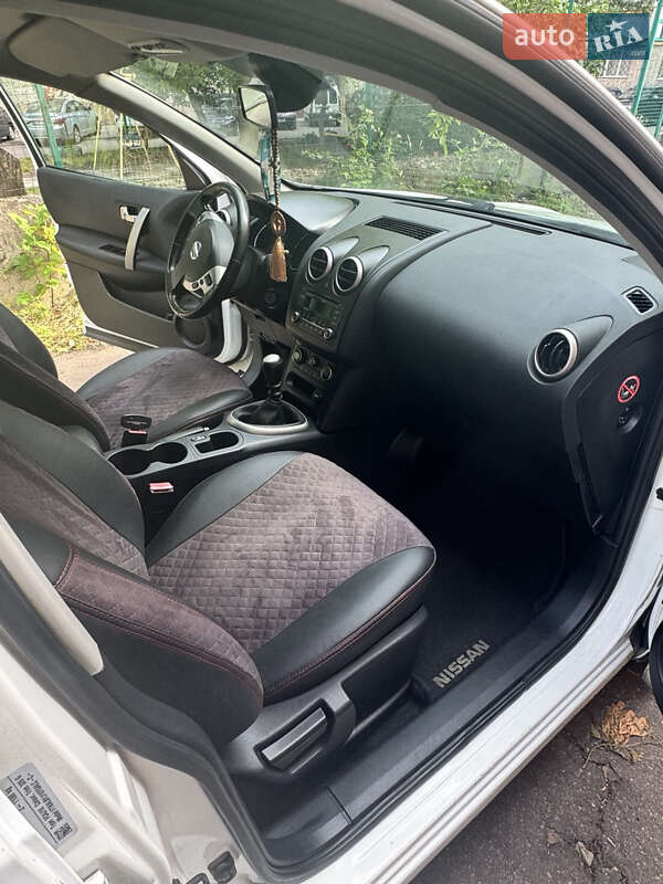 Внедорожник / Кроссовер Nissan Qashqai 2013 в Львове